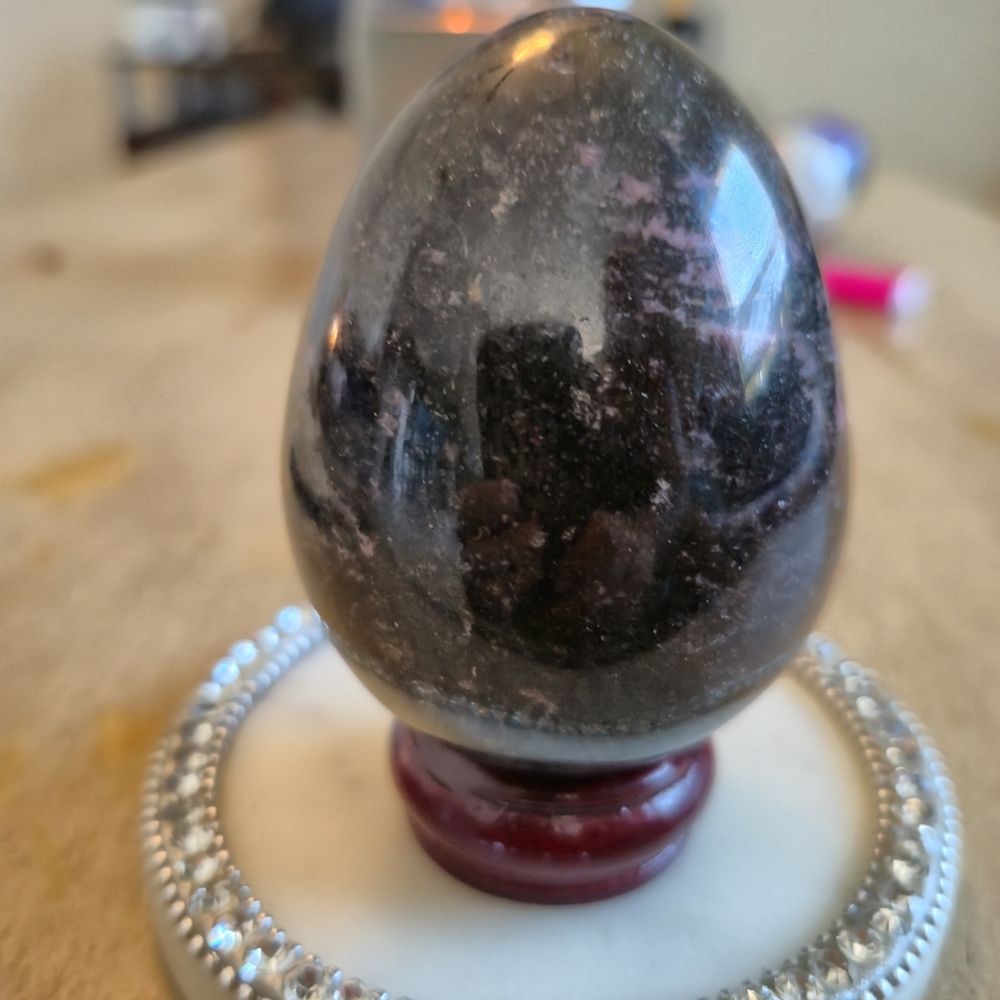 Natural Rhodonite Crystal Egg #2 New - Picture 4 of 7